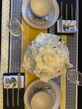 Load image into Gallery viewer, Colorful Summer Bees